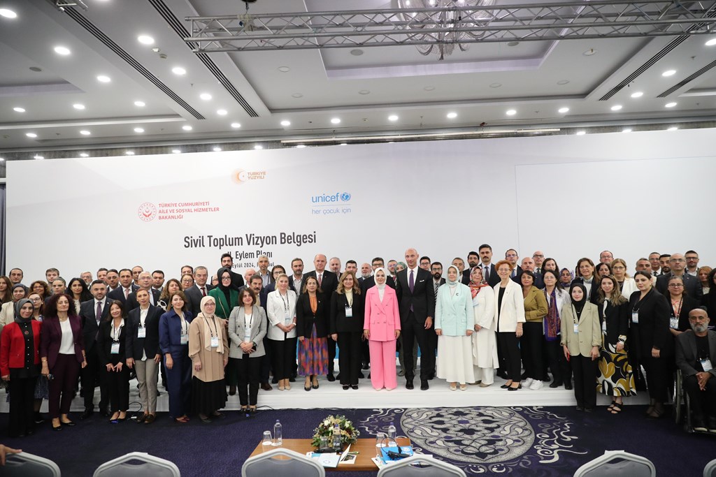 Bakanlık, 2024 Yılı Sosyal Taraflarla İş Birliği Raporu’nu yayımladı