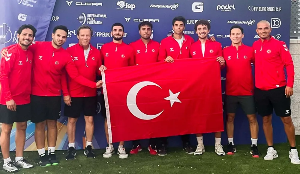 ATDSK’lı Süleyman Deniz Gürsoy, Türkiye’nin ilk Padel Milli Takımı’nda