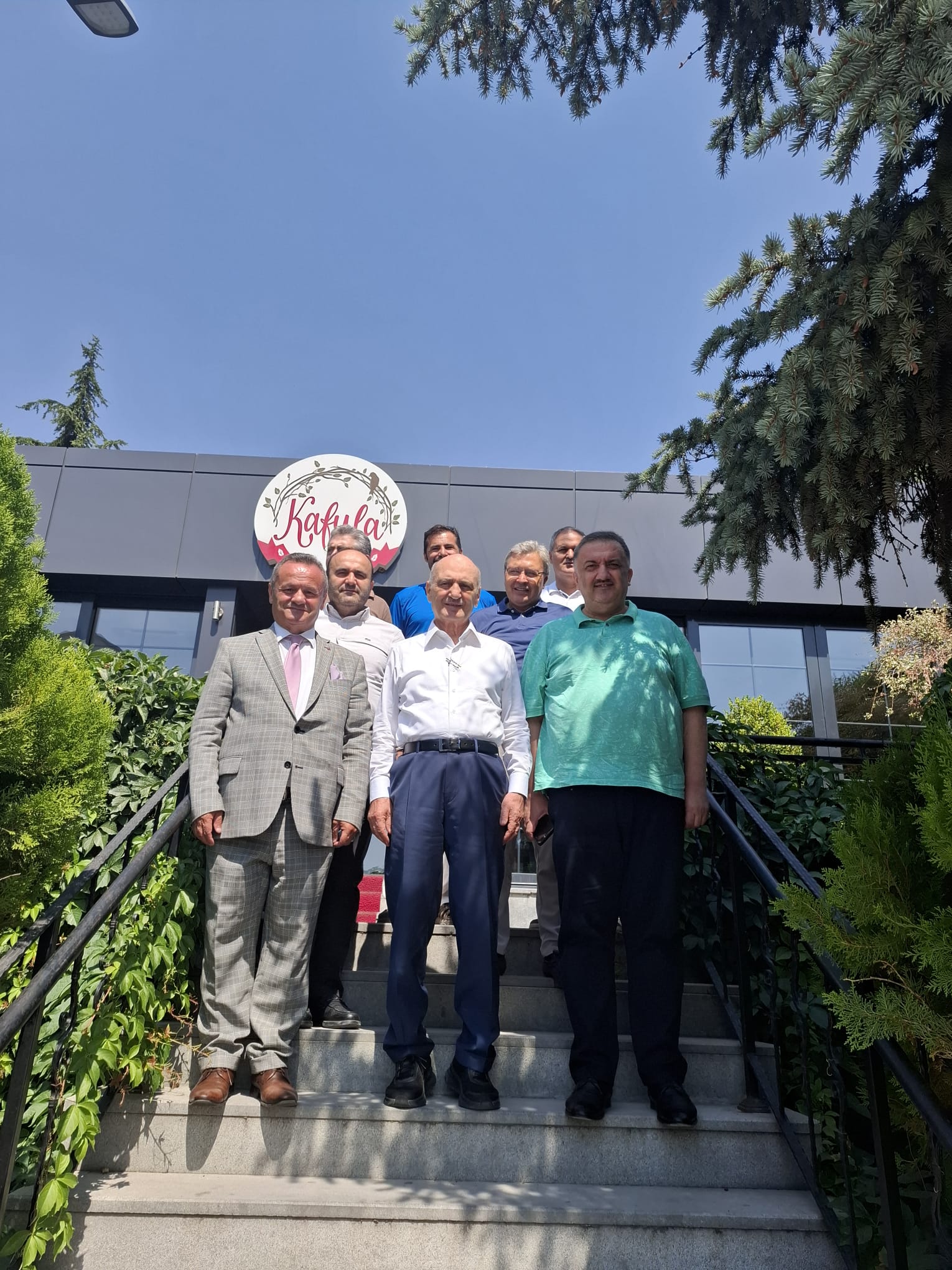 Çevre ve Şehircilik Eski Bakanı Erdoğan Bayraktar'dan Başkent Üniversitesi kampüsüne ziyaret