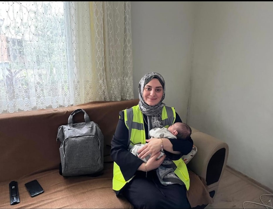 Bulancak'ta yeni doğan bebeklere belediye ziyareti
