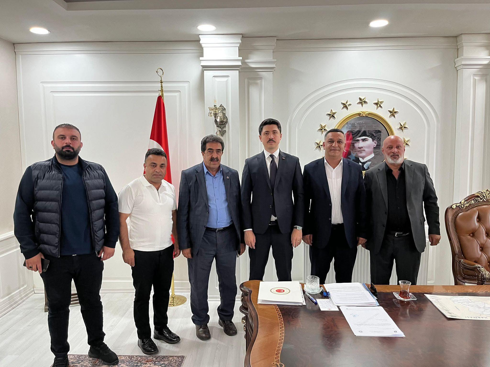 Kars ESOB Başkanlarından Digor Kaymakamı Ahmed Tayyib Kahraman’a hayırlı olsun ziyareti