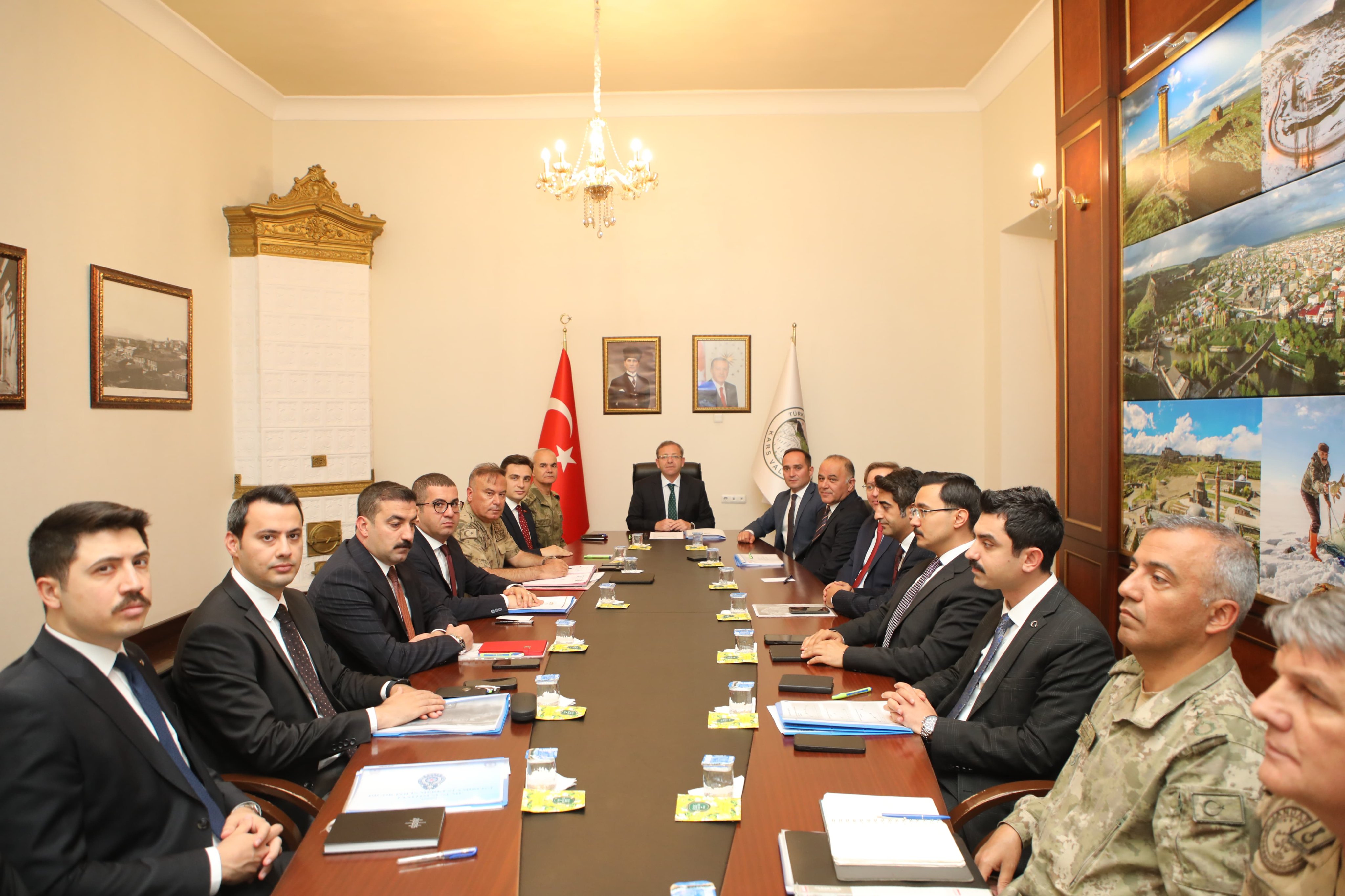 Kars’ta “İl Güvenlik ve Asayiş Koordinasyon Toplantısı” gerçekleştirildi