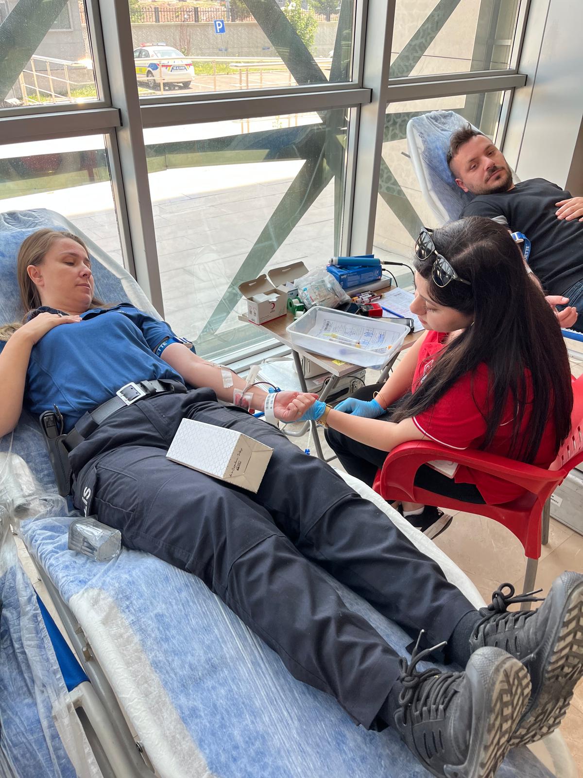 Kars Emniyeti’nden “Demokrasiye Kan Ver” etkinliği