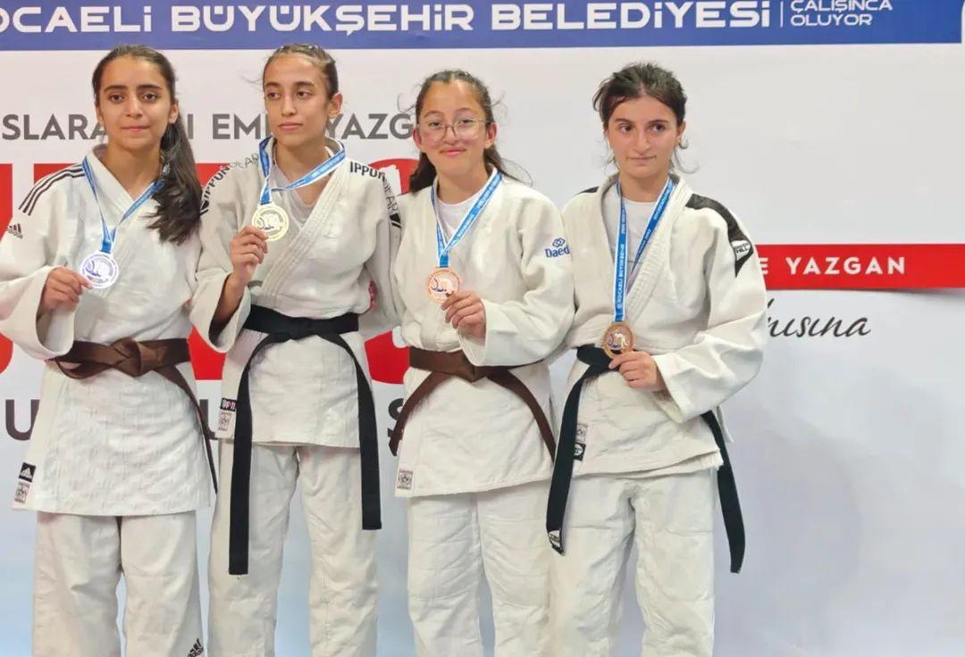 5. Ulusal Kayısı Cup Büyükler Yaz Kupası’nda kadın sporculardan büyük başarı!