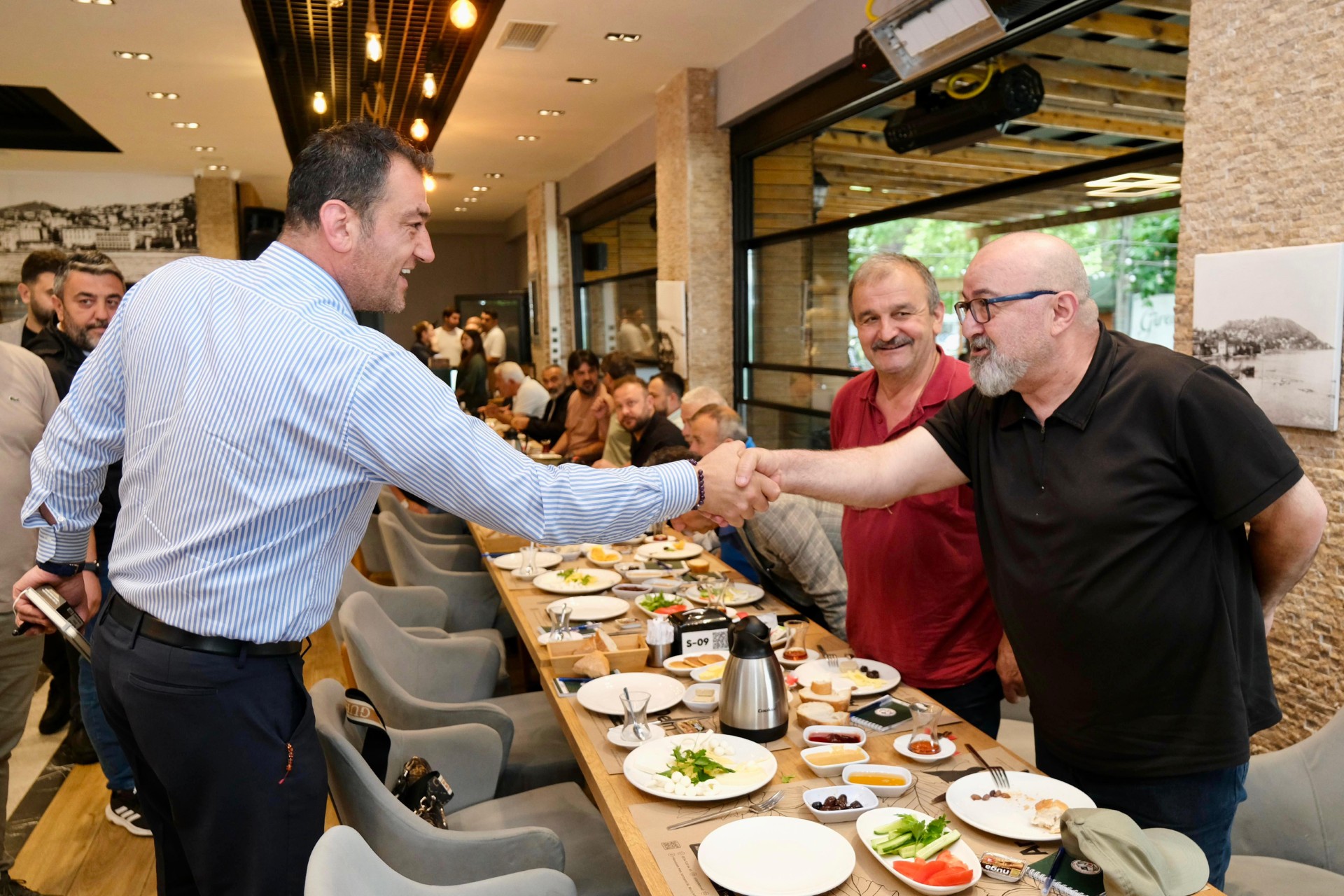 Muhtarlar Fuat Köse'ye dertlerini anlattı
