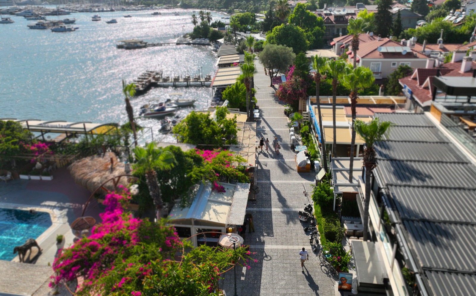 Fethiye Belediyesi’nden Göcek Sahili'ne modern dokunuş