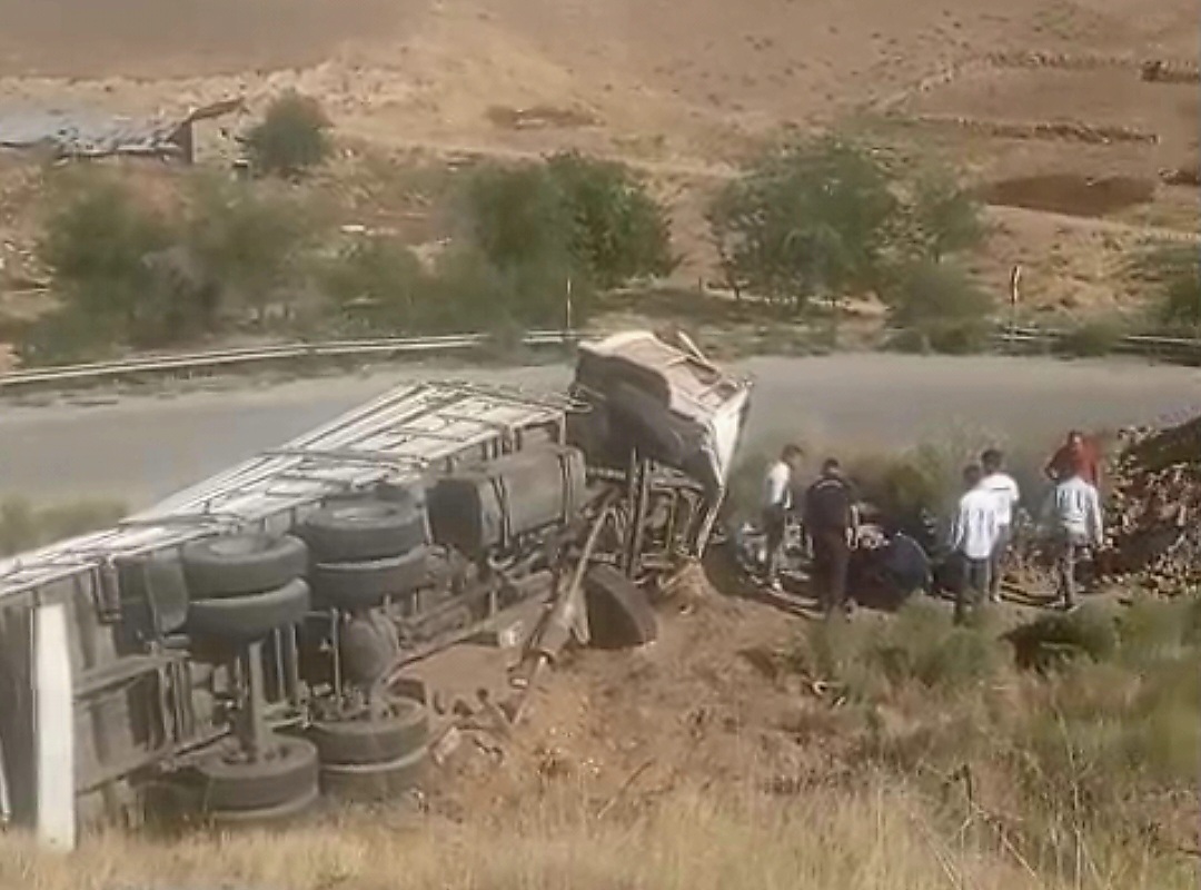 Beypazarı İlçesinde  trafik kazası: 3 kişi yaralandı