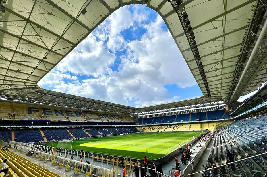 Fenerbahçe Divan Kurulu’nda Aziz Yıldırım sürprizi: Stadyumun yeni ismi açıklandı