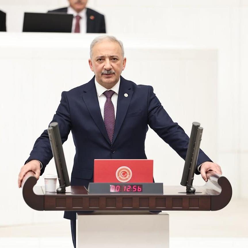 Kadem Mete’den Yangın Uyarısı: "Yeşil Vatan Hepimizin"