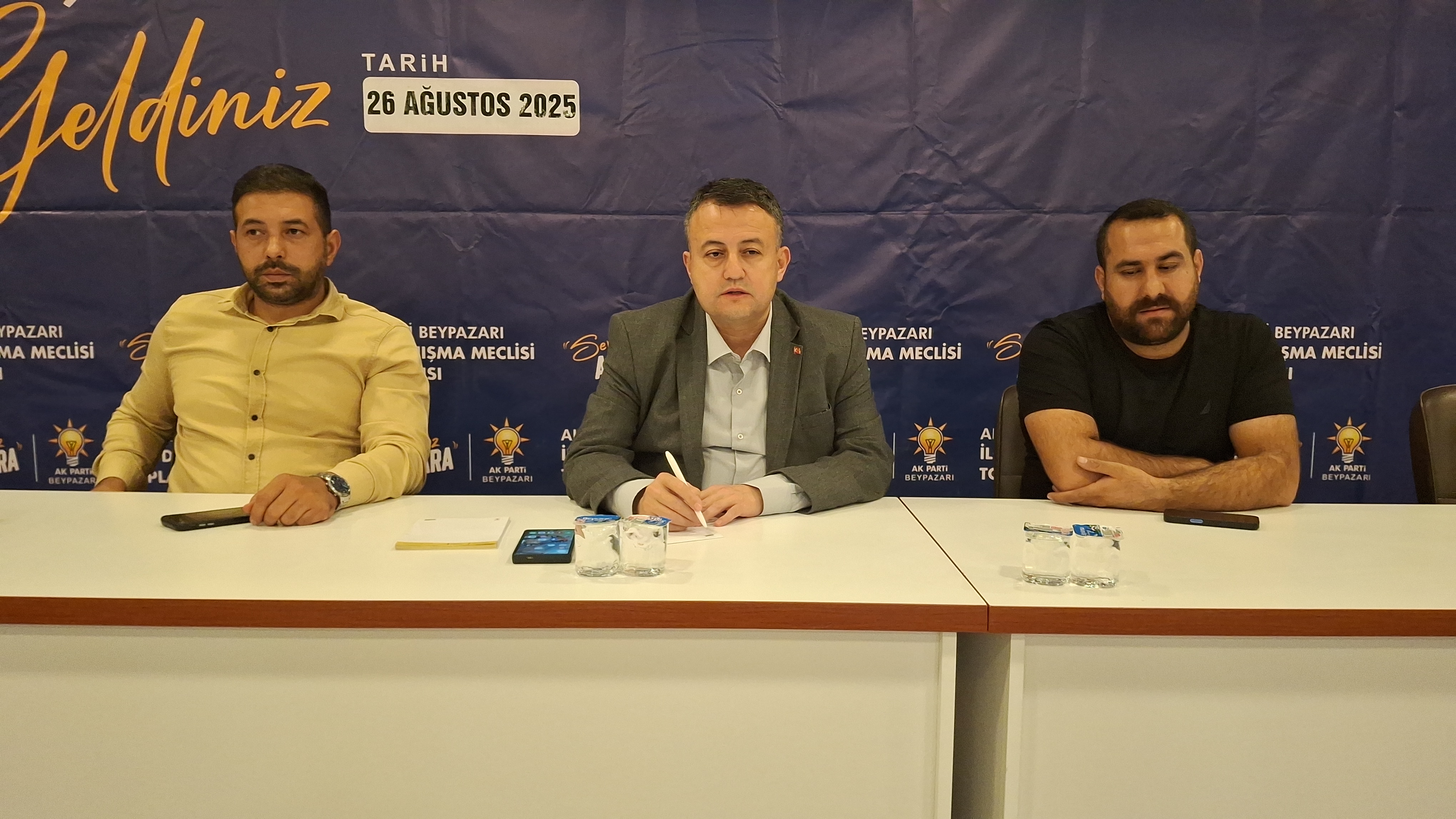 AK Parti İlçe Danışma Meclisi toplantısını yaptı