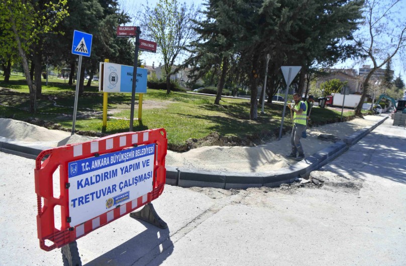Ankara Büyükşehir Belediyesi, kent genelindeki çalışmalarına devam ediyor