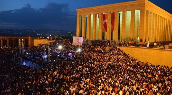 30 Ağustos Zafer Bayramı coşkusu tüm yurtta etkinliklerle kutlanacak