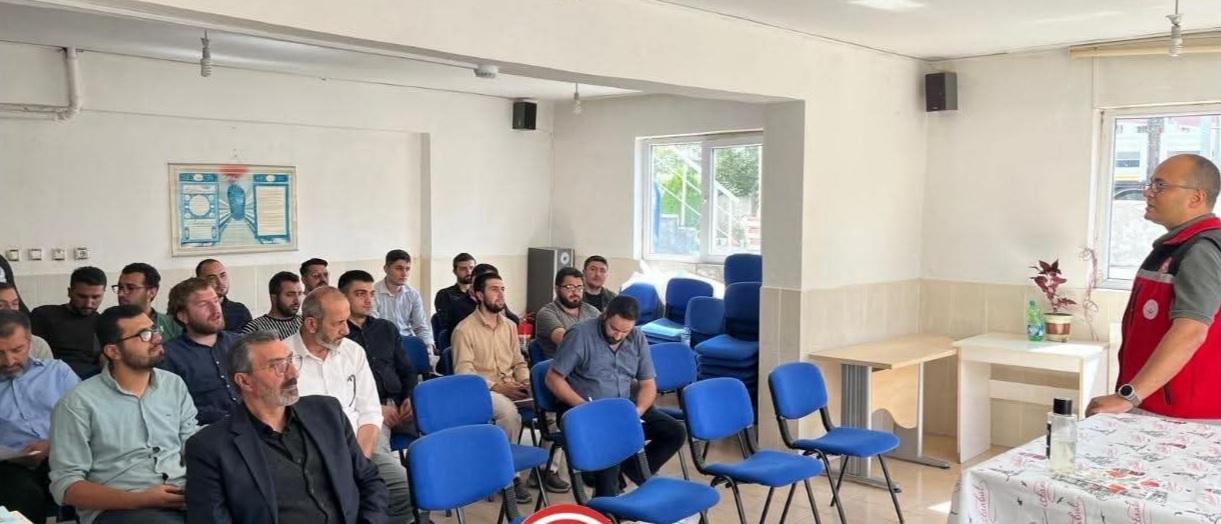 Arpaçay’da Müftülük Çalışanlarına Kadına Yönelik Şiddet ve Erken Yaşta Evliliklerle Mücadele eğitimi verildi