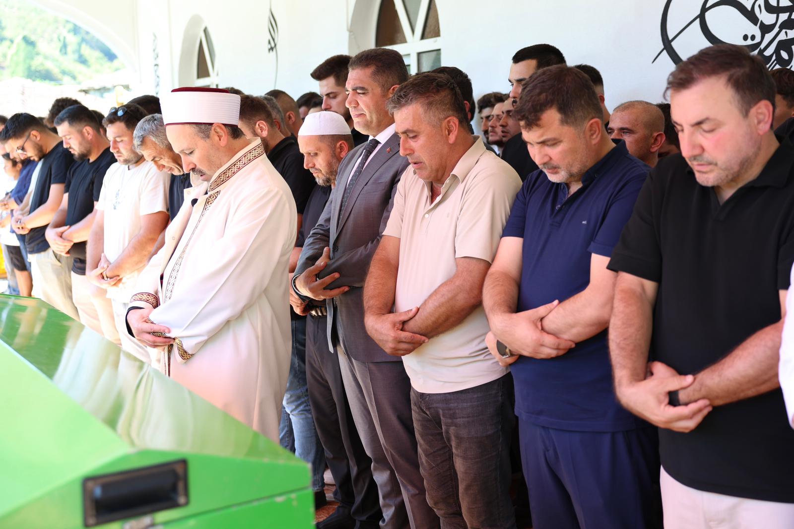 AK Parti Gençlik Kolları Başkanı Eren Tunçel hüzünle uğurlandı