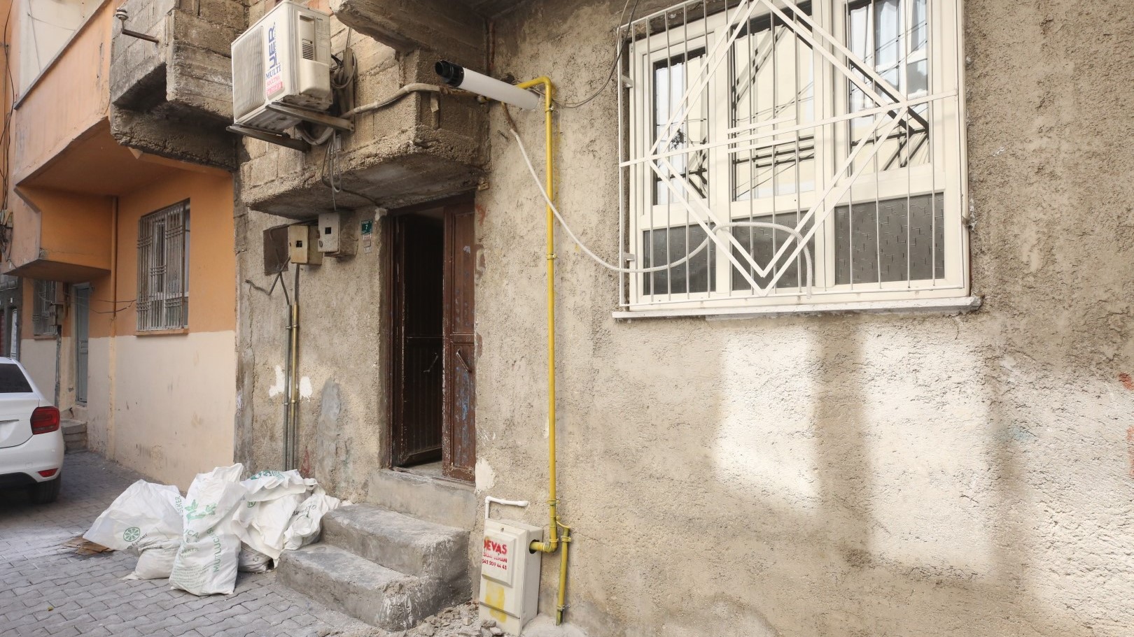 Eyyübiye'de ihtiyaç sahibi aileler doğalgaza kavuşuyor