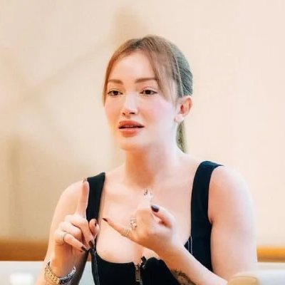 Fenomen Danla Biliç’i darp eden eski erkek arkadaşa 1 yıl 6 aya kadar hapis talebi