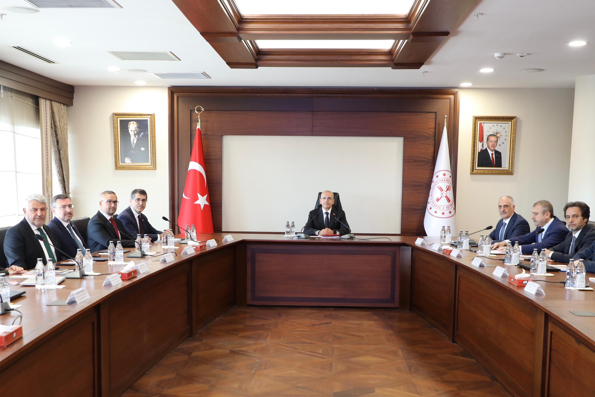 Bakan Şimşek başkanlığında Finansal İstikrar Komitesi toplantısı gerçekleştirildi