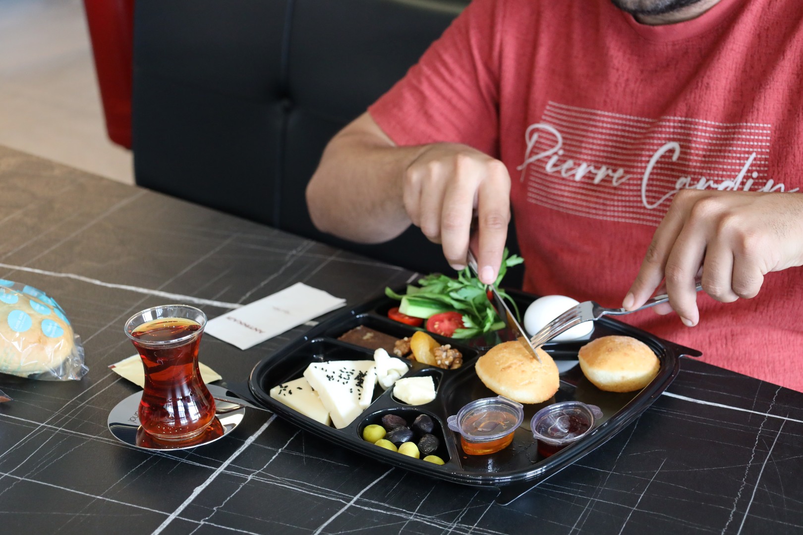 Kocaeli Büyükşehir’in sevilen lezzetleri şehrin her köşesinde; Mahal Plus, Sekapark’ın yeni ritmi oldu