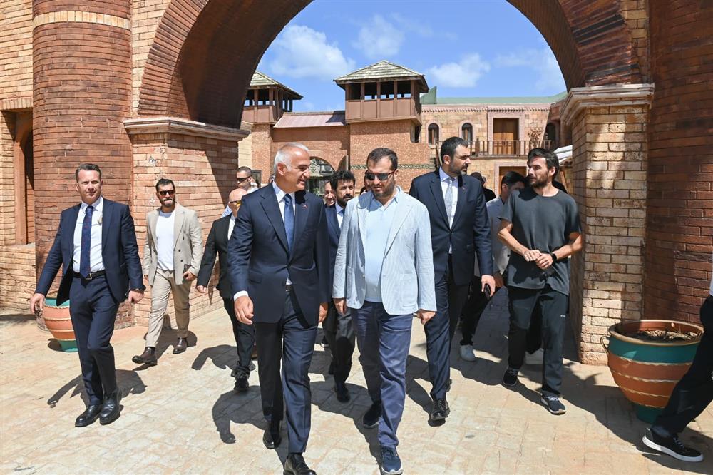 Kültür ve Turizm Bakanı Ersoy: Türkiye dizi sektöründe ABD'nin en yakın rakibi