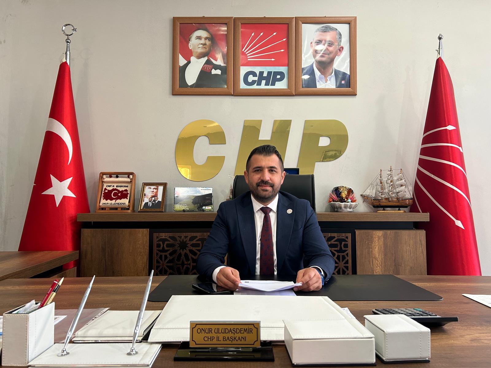 Başkan Uludaşdemir; "Hayvanlar bizimle aynı havayı soluyan, aynı suyu içen, acıyı ve sevgiyi hissedebilen canlılardır."