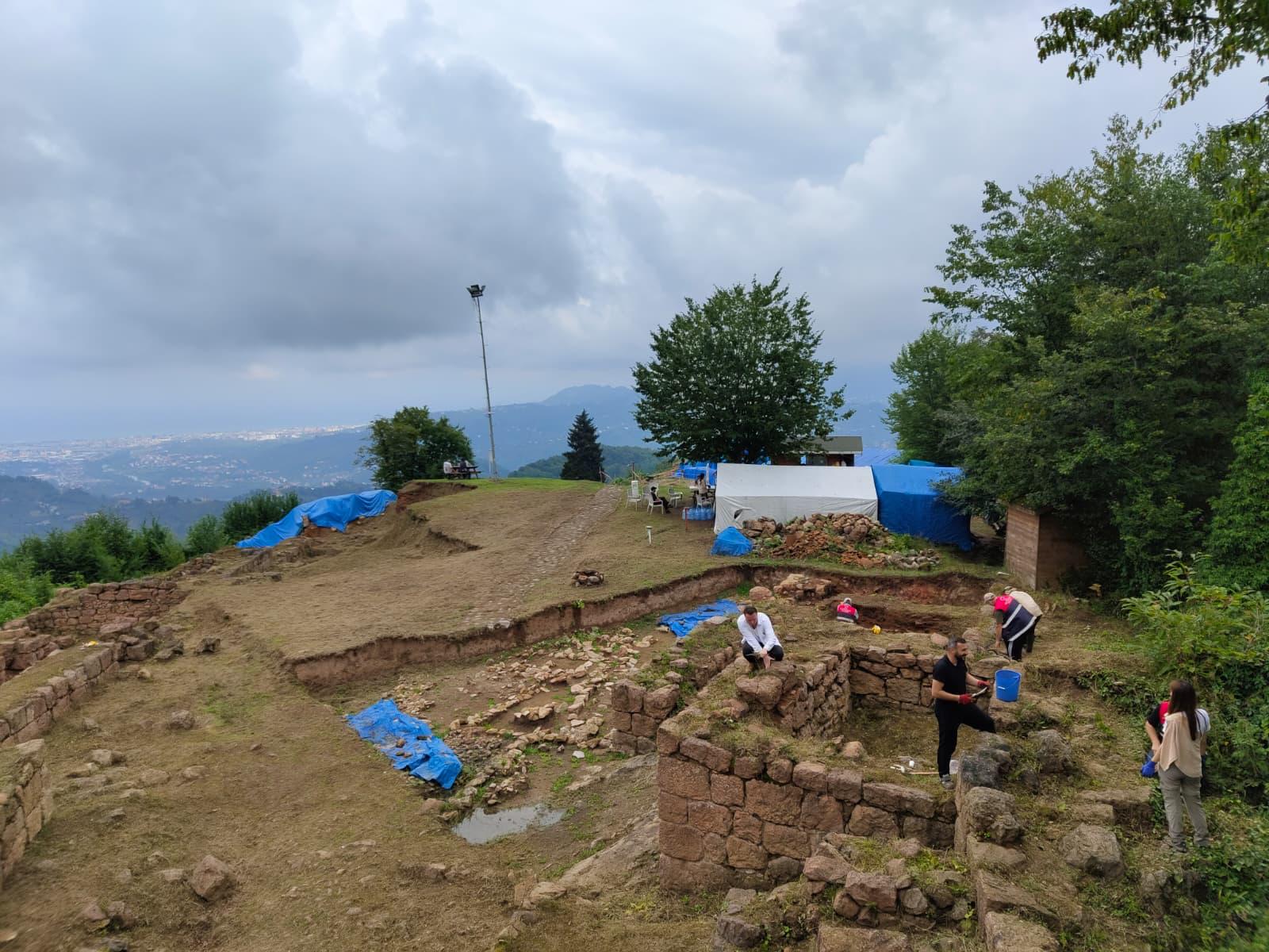 15. Kurul Kalesi kazısı başladı