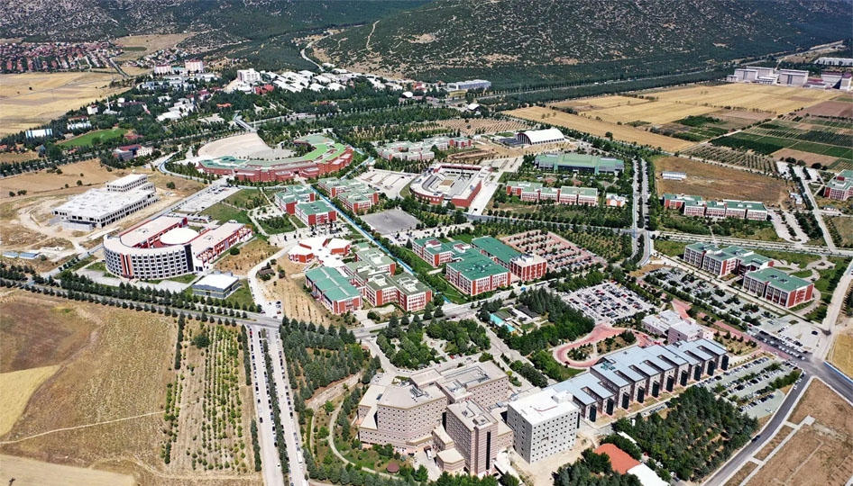 SDÜ’den “URAP 2024-2025 dünya sıralaması” başarısı