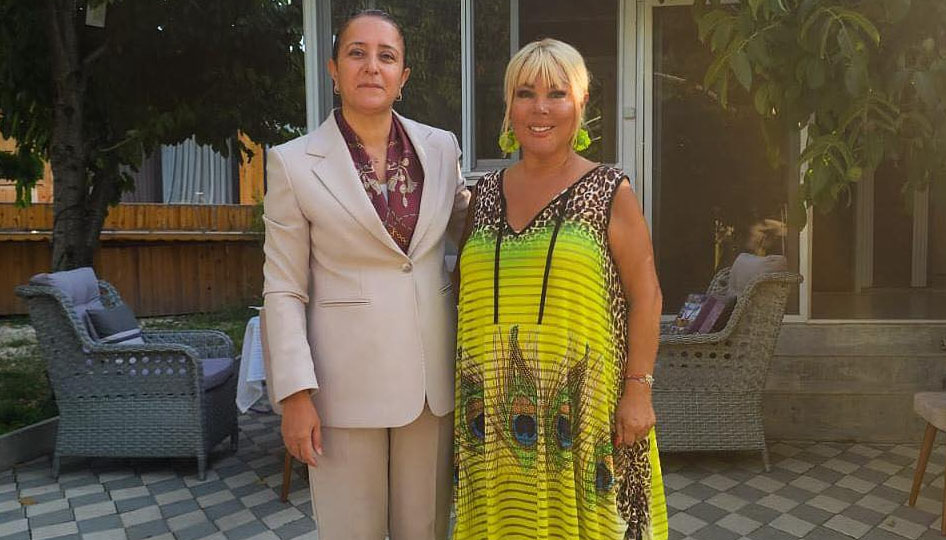 Burdur Valisi’nden Safiye Soyman’a taziye ziyareti