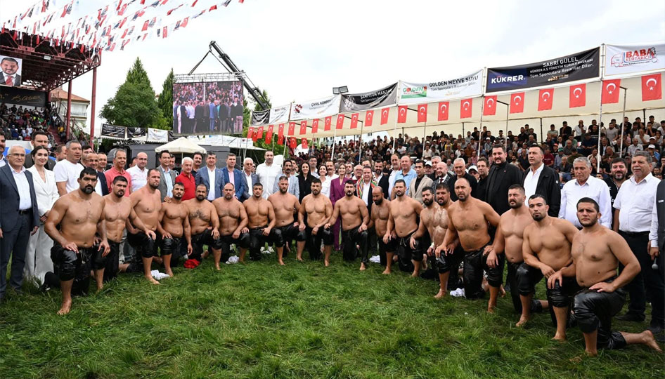 Korkuteli'nde güreş heyecanı