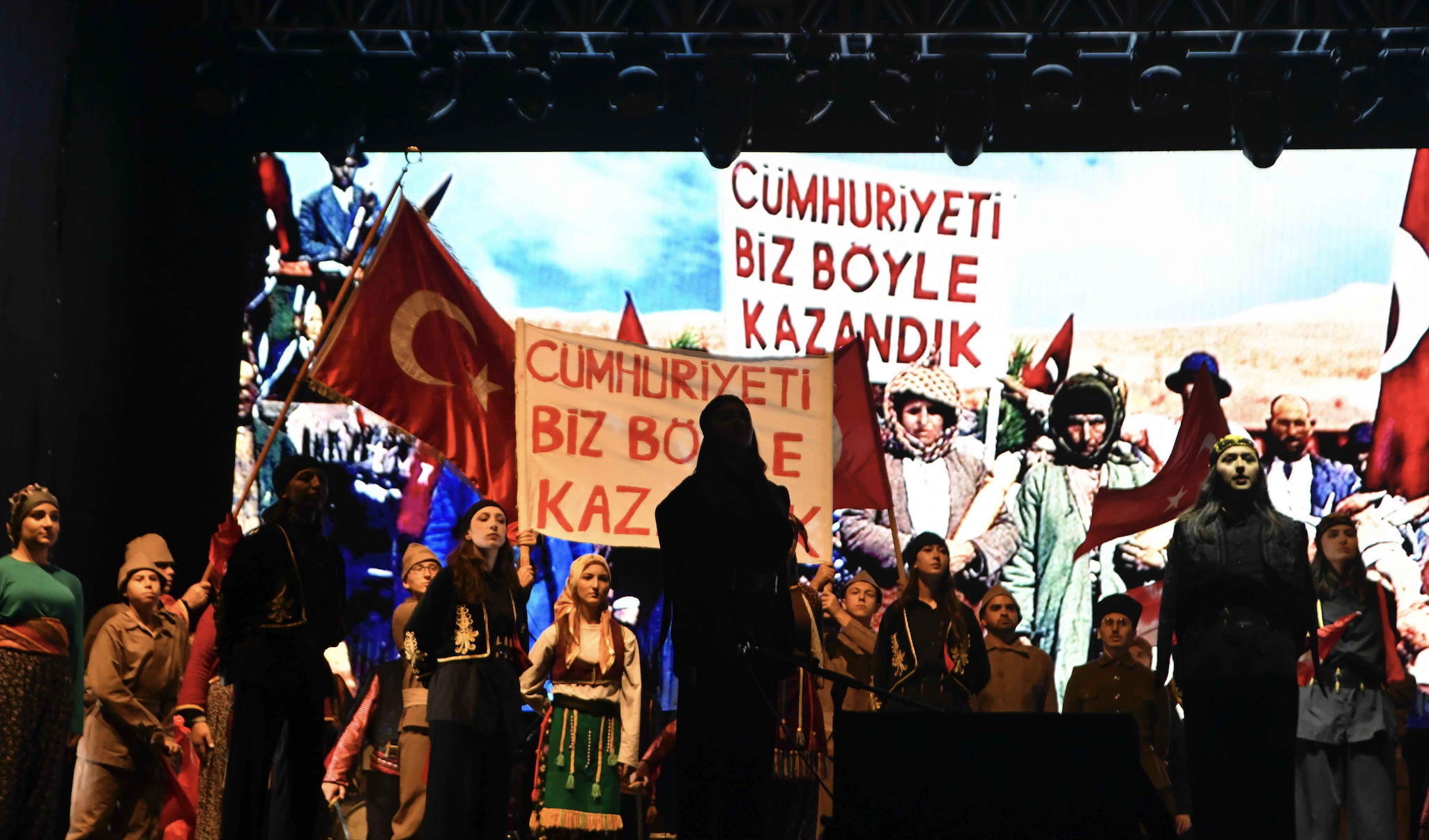 Zaferin 103. yılı Başkent'te coşkuyla kutlandı