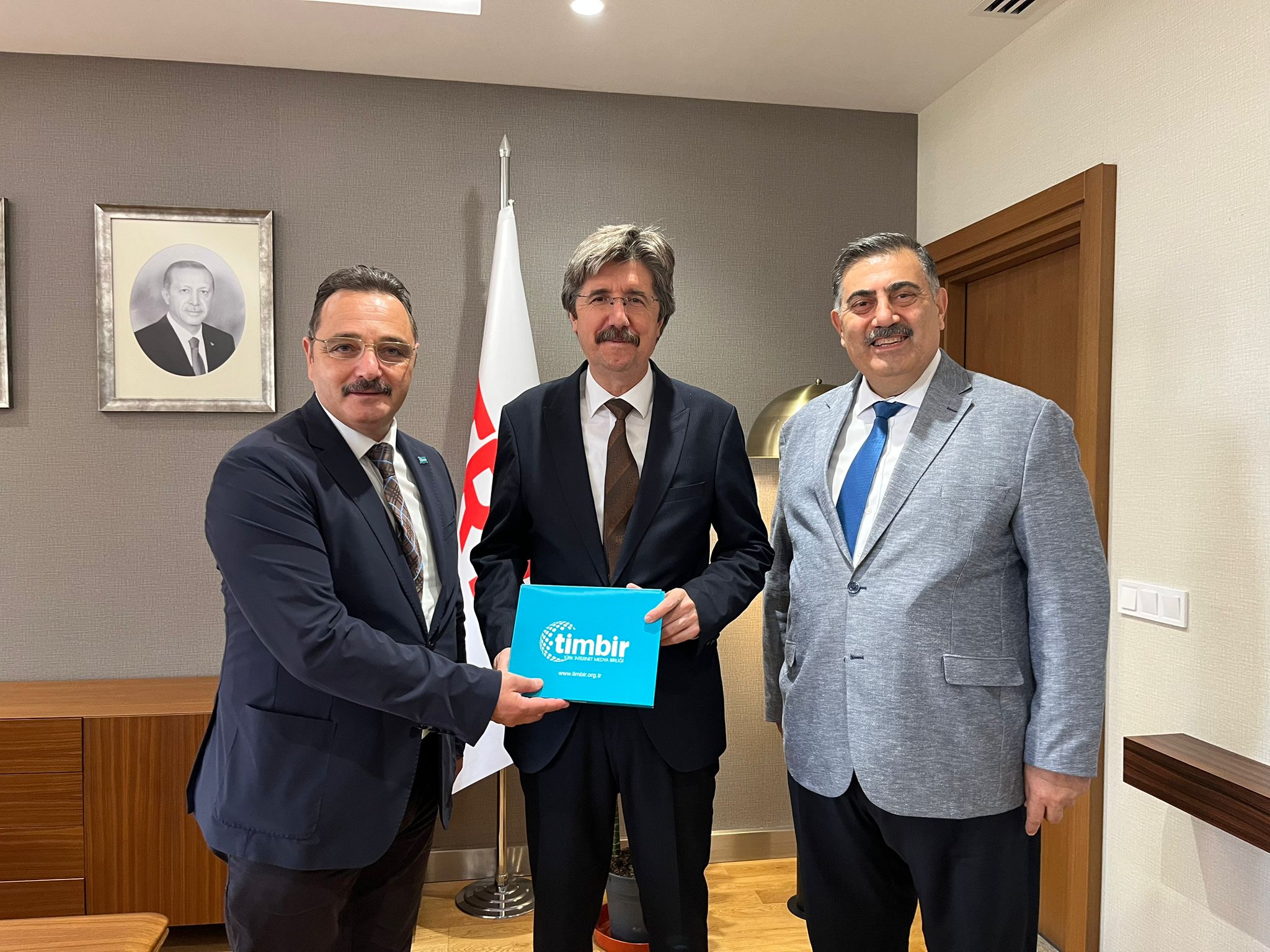 TİMBİR'den TRT Yönetim Kurulu Başkanı Prof. Dr. Ferudun Yılmaz'a ziyaret