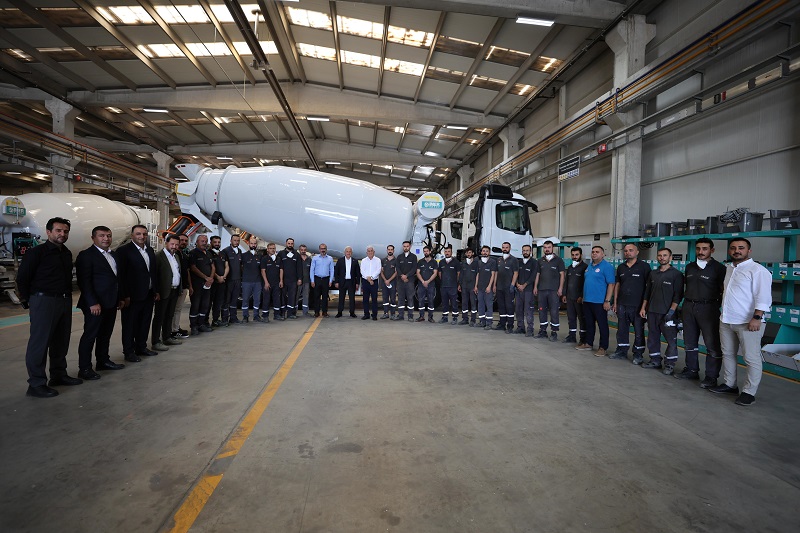 Vali Kumbuzoğlu Aksaray OSB’de fabrikaları ziyaret etti