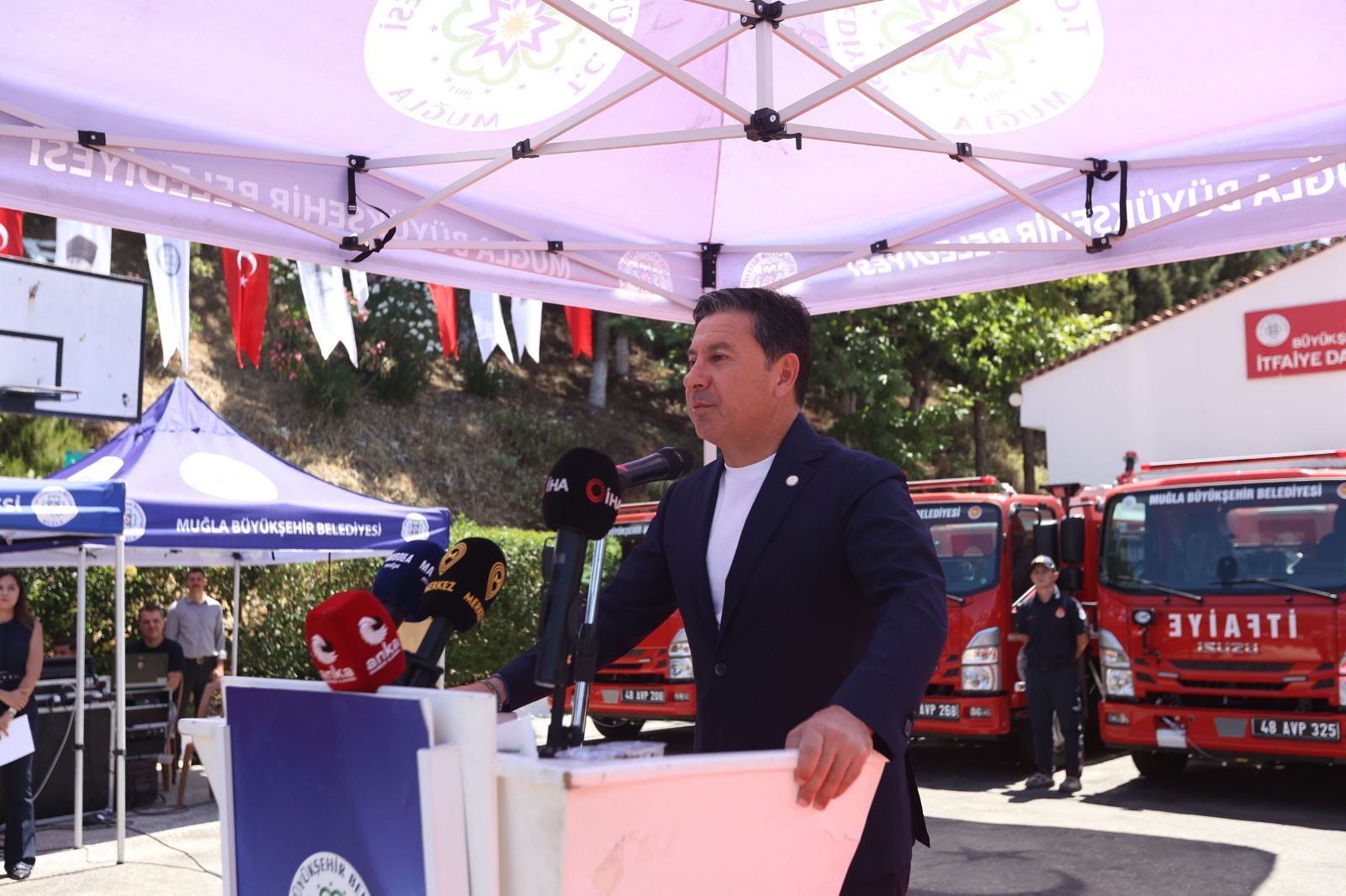 Muğla Büyükşehir İtfaiyesi’ne 72 yeni araç geliyor