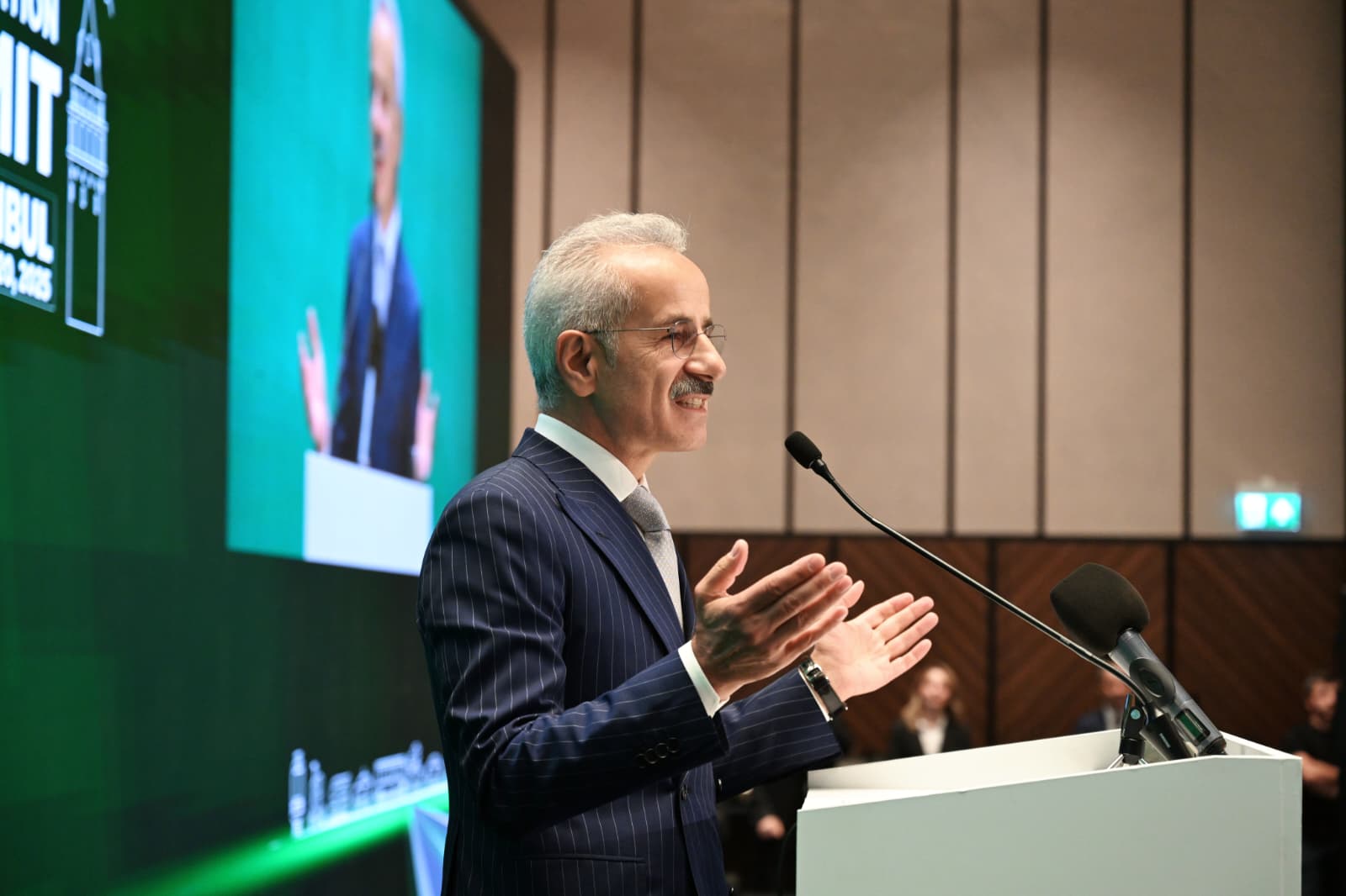 Bakan Uraloğlu: Demiryolu yatırımlarımızla da toplam 8,9 milyon ton daha az karbon emisyonu salındı