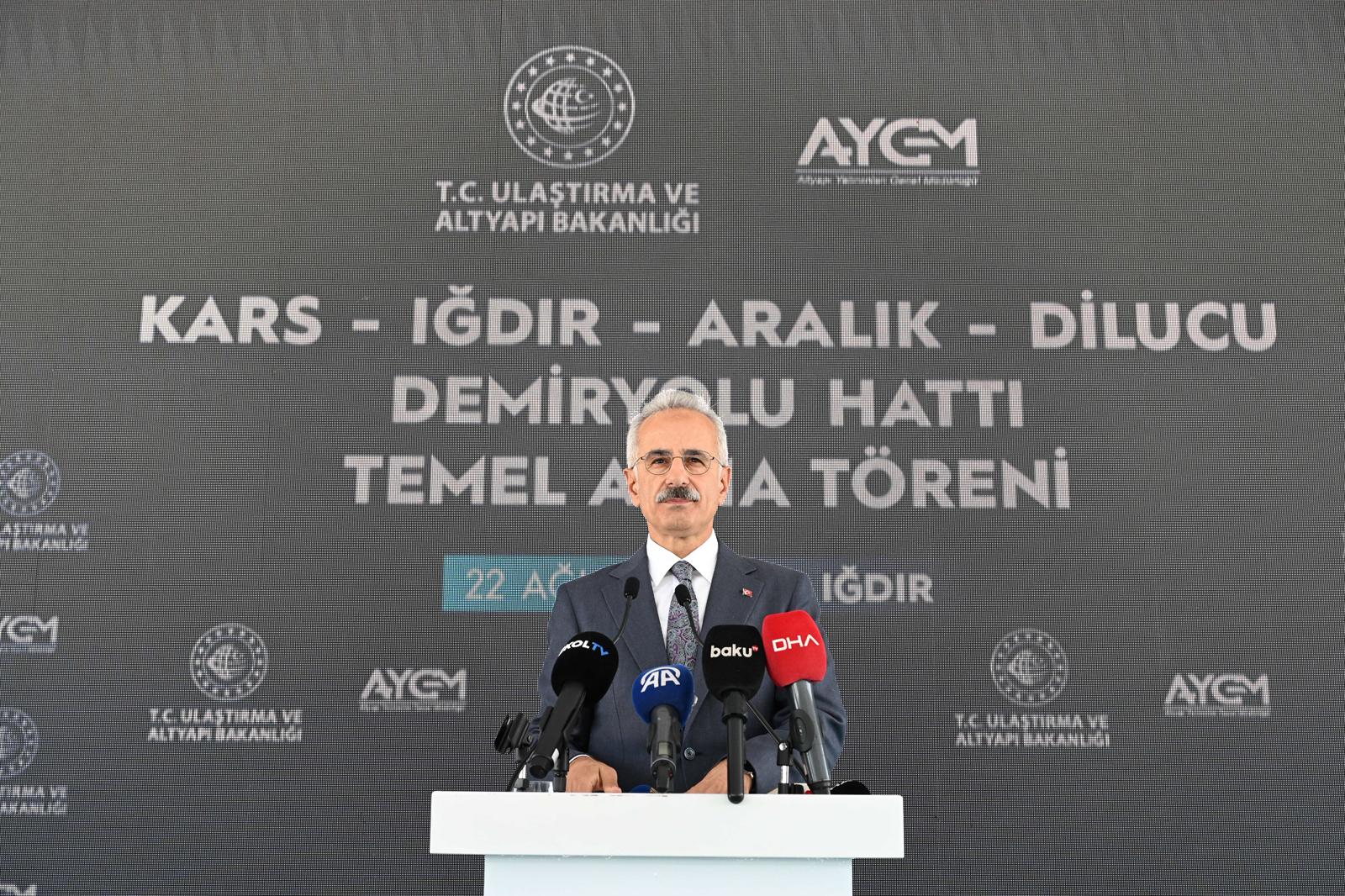 Kars-Iğdır-Aralık-Dilucu Demiryolu Hattının temeli atıldı!