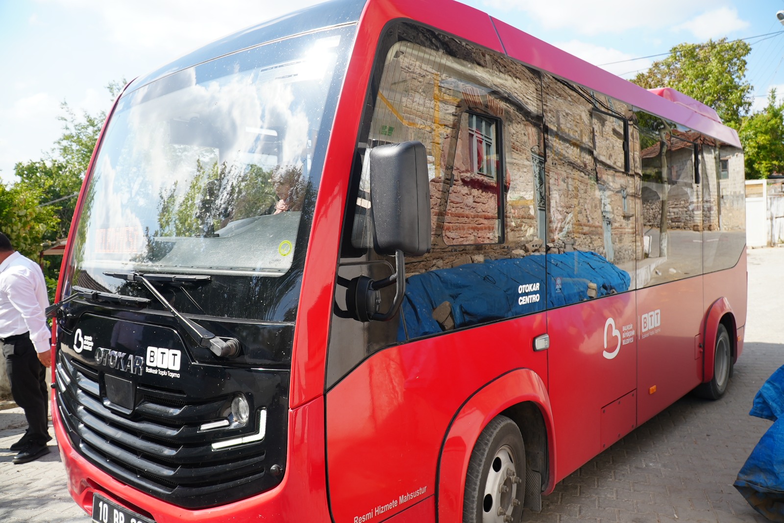 Balıkesir'de yeni otobüs hatlarıyla yüzler gülüyor