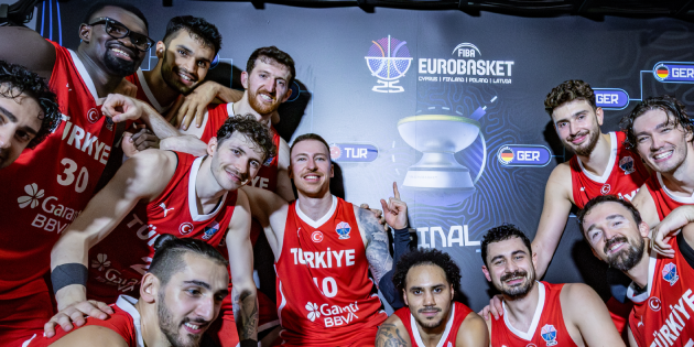 12 Dev Adam tarihi zaferin eşiğinde: Finalde rakip Almanya