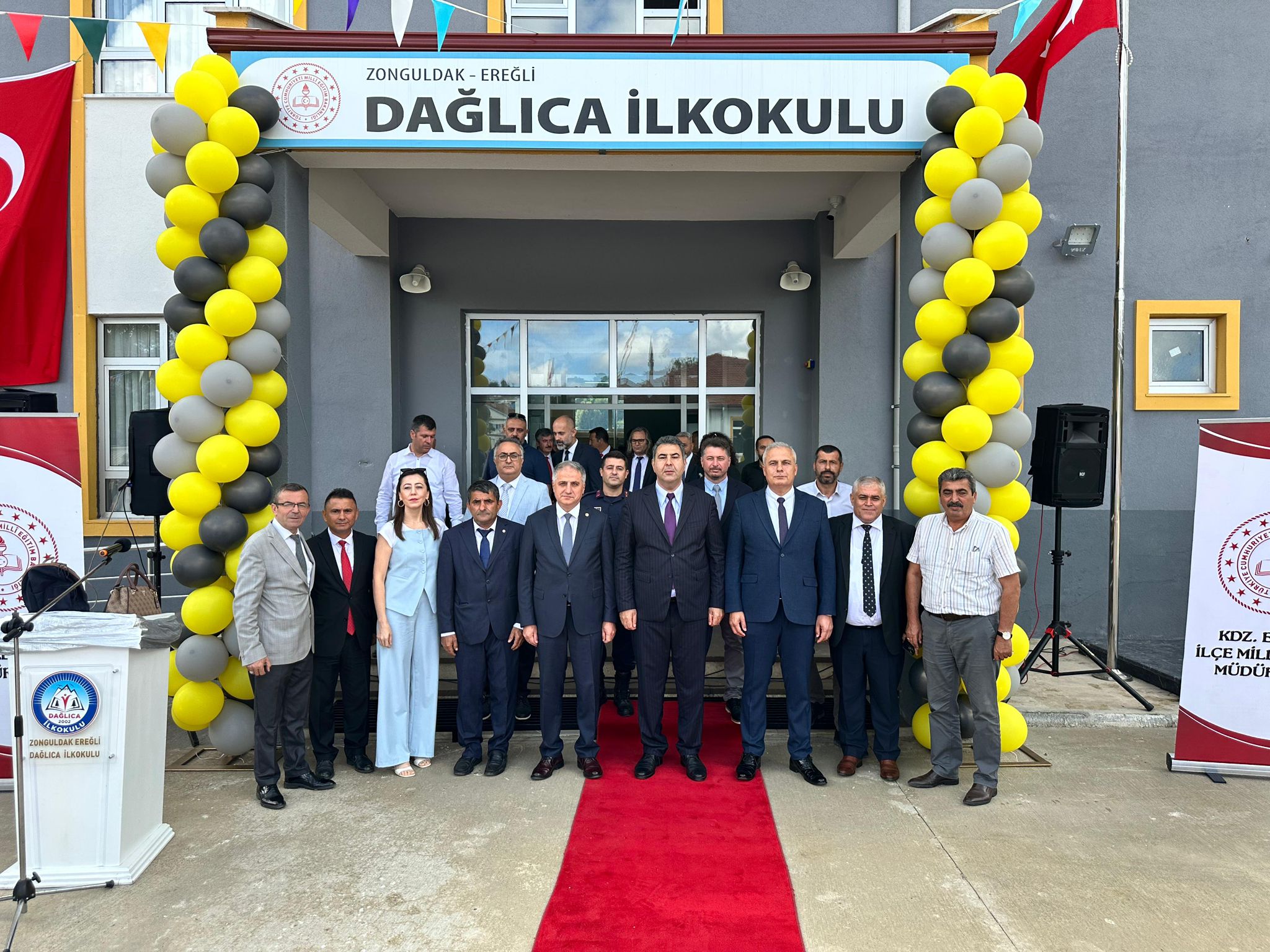 Kdz. Ereğli'de 2025-2026 eğitim öğretim yılı coşkuyla başladı