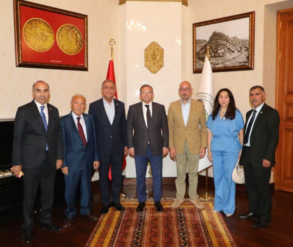 İYİ Parti Heyeti Kars Valisi Ziya Polat’ı ziyaret etti