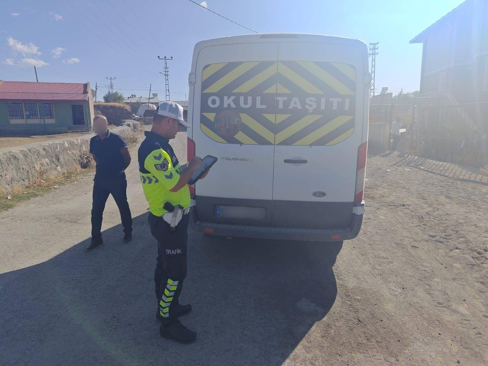 Kars’ta okul servislerine sıkı denetim: Her şey çocuklarımızın güvenliği için