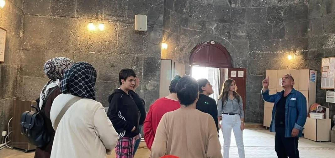 Kars Gündüz Engelli Bakım Merkezi’nden Mevlid Kandili etkinliği