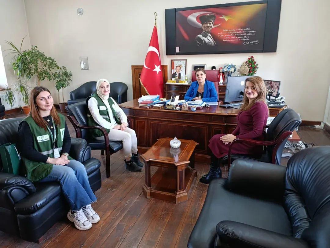 Yeşilay Kars Şubesinden Sosyal Yardımlaşma ve Dayanışma Vakfı’na ziyaret