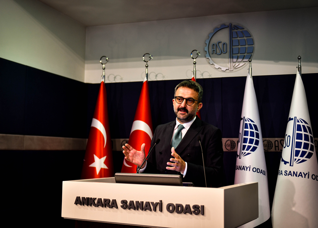 ASO'da mobilya sektörüne ışık tutan panel