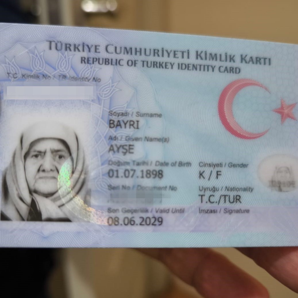 Ayşe Nine 127 yaşında hayatını kaybetti: 3 padişah, 12 cumhurbaşkanı gördü