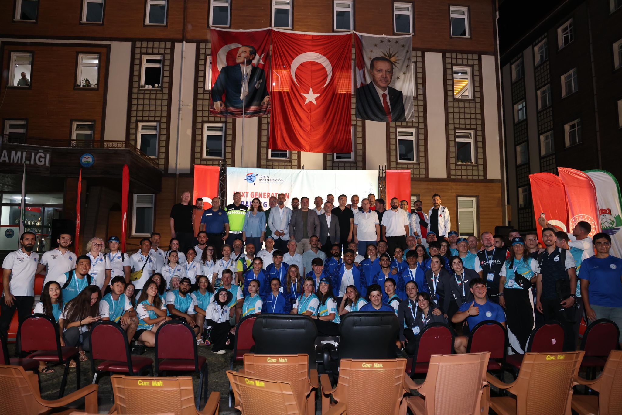 Ardeşen'de Rafting Avrupa Kupası açılış töreni gerçekleştirildi