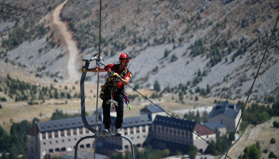 Isparta’da nefes kesen tatbikat