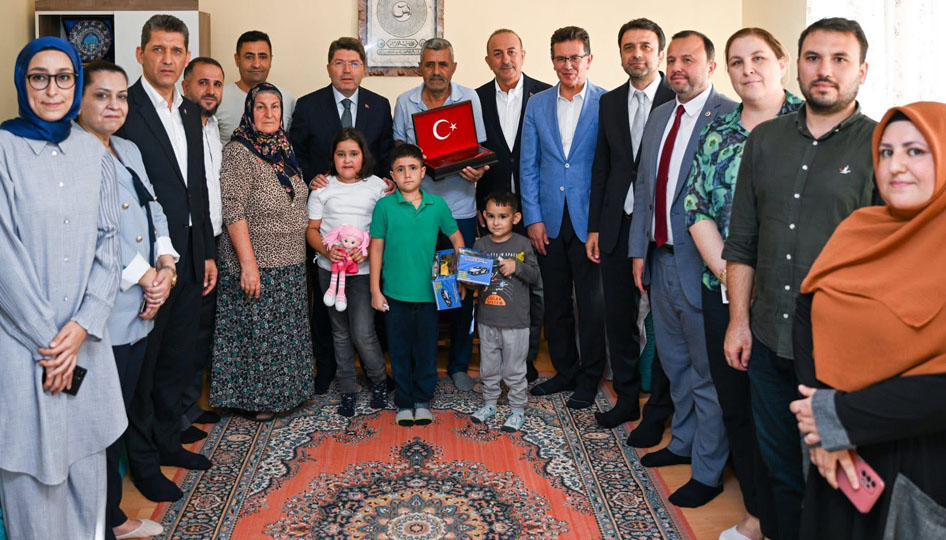 Adalet Bakanı Tunç’tan Şehit ailelerine ziyaret