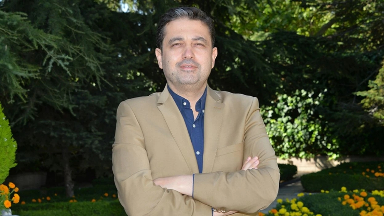 “Telefon İsrail’in bir parçası” sözüne Altıparmak’tan dikkat çeken eleştiri