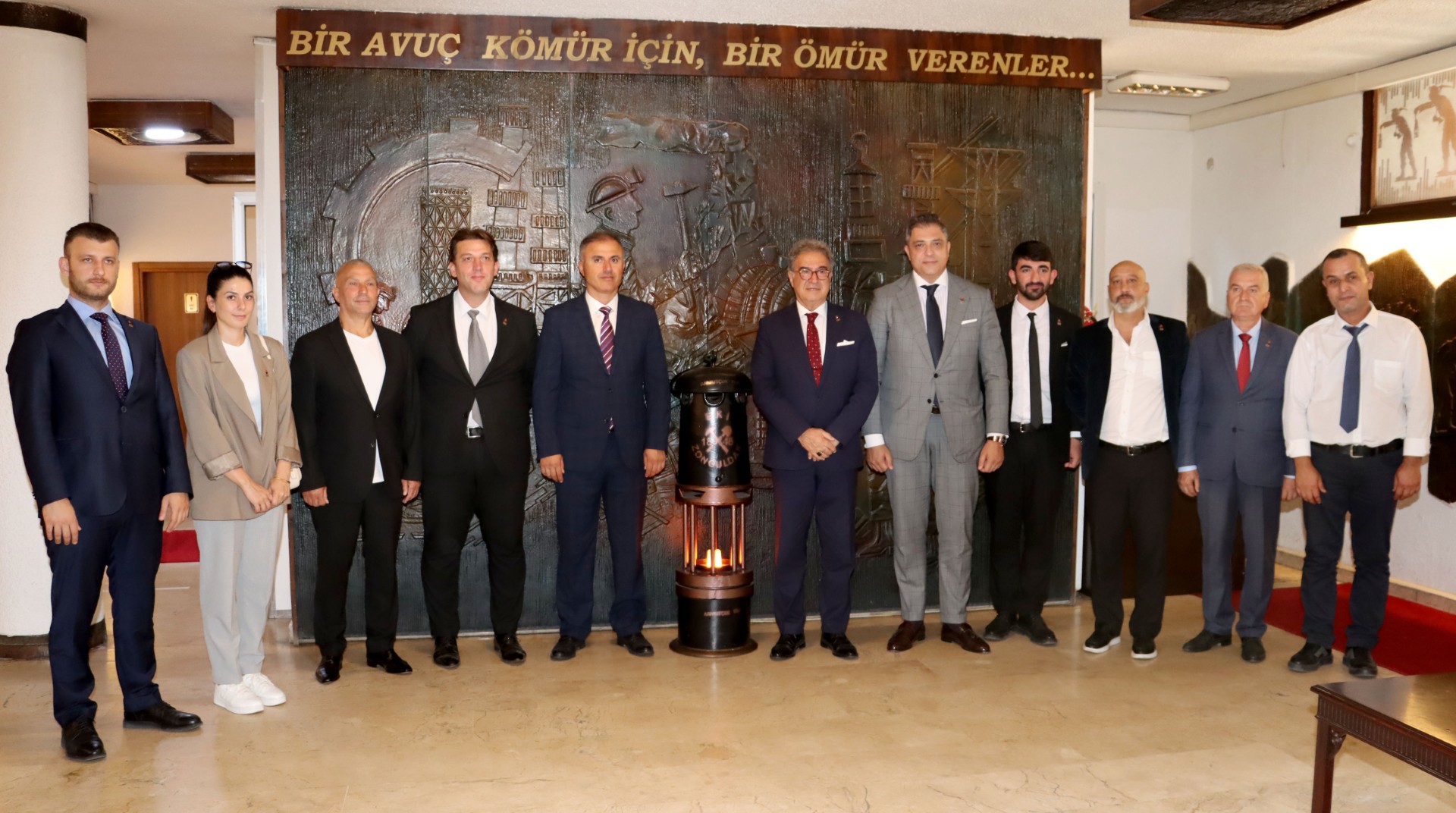 Zafer Partisi'nden Maden İşçileri Sendikasını ziyaret