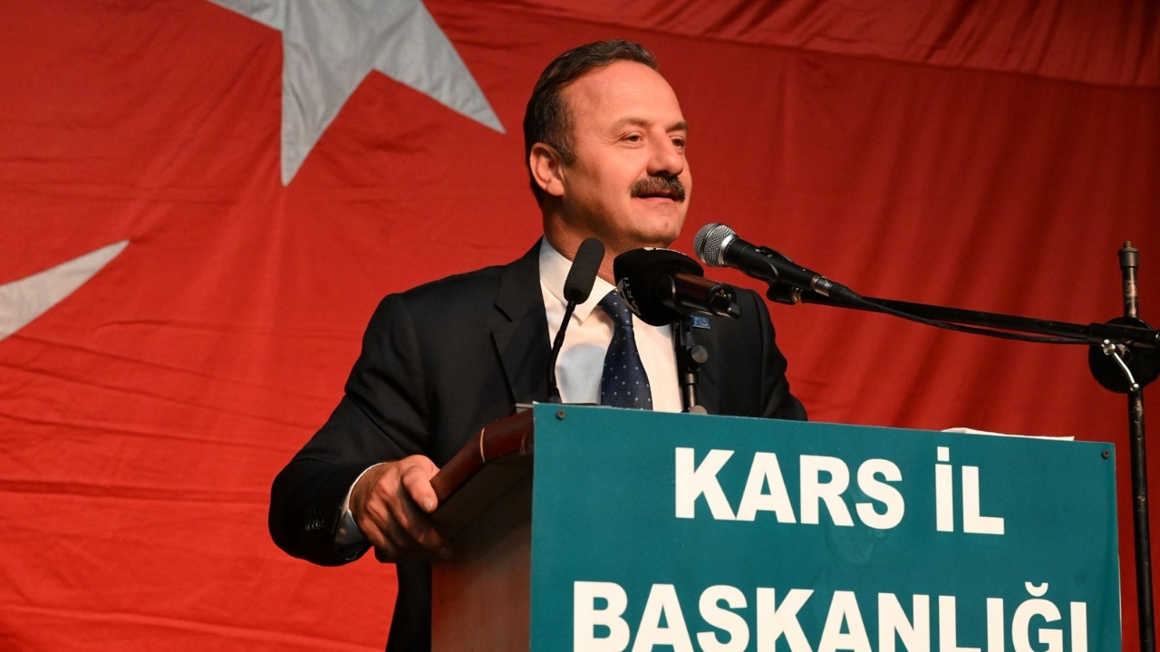 Yavuz Ağıralioğlu Kars’ta: “Memleketi fakirlikte eşitlediler”