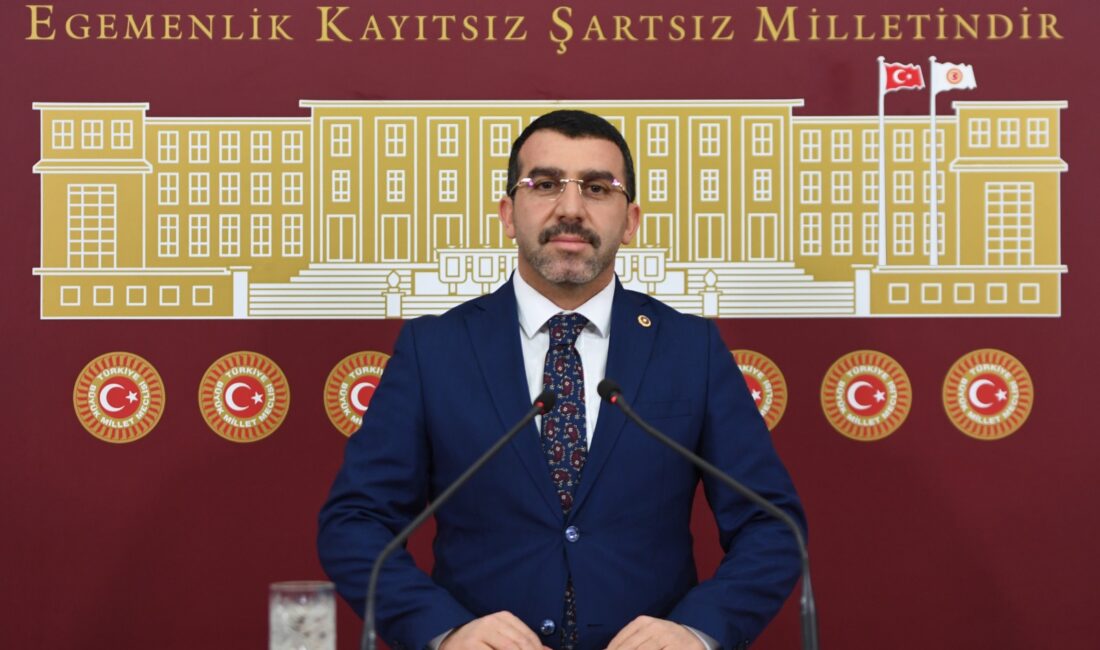 AK Parti Kars Milletvekili Adem Çalkın, Kars’a 1730 sosyal konut müjdesi